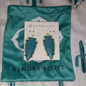Kendra Scott earrings arrow head shape